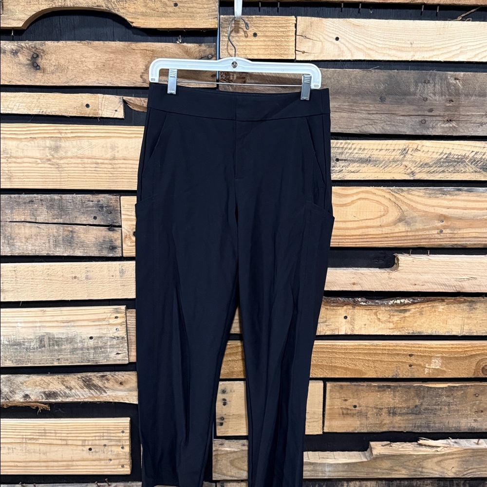 Athleta Black Stellar Straight‎ Crop Pants Size 8 - Picture 2 of 7